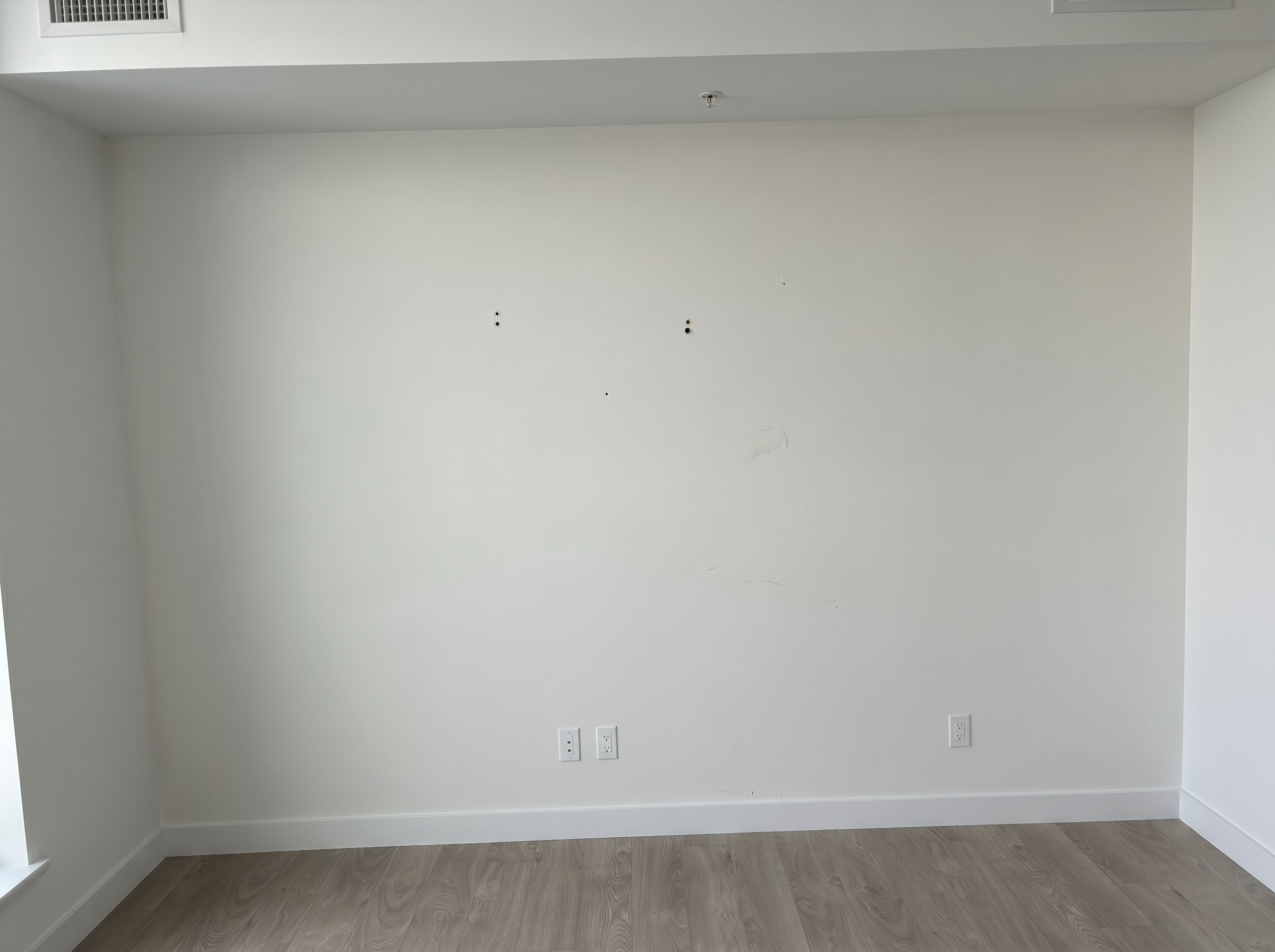 Before, /__l5e/assets-v1/3b7f9d76-f439-48a1-b4e0-753408a6d61e/living-calgary-condo-before.jpg